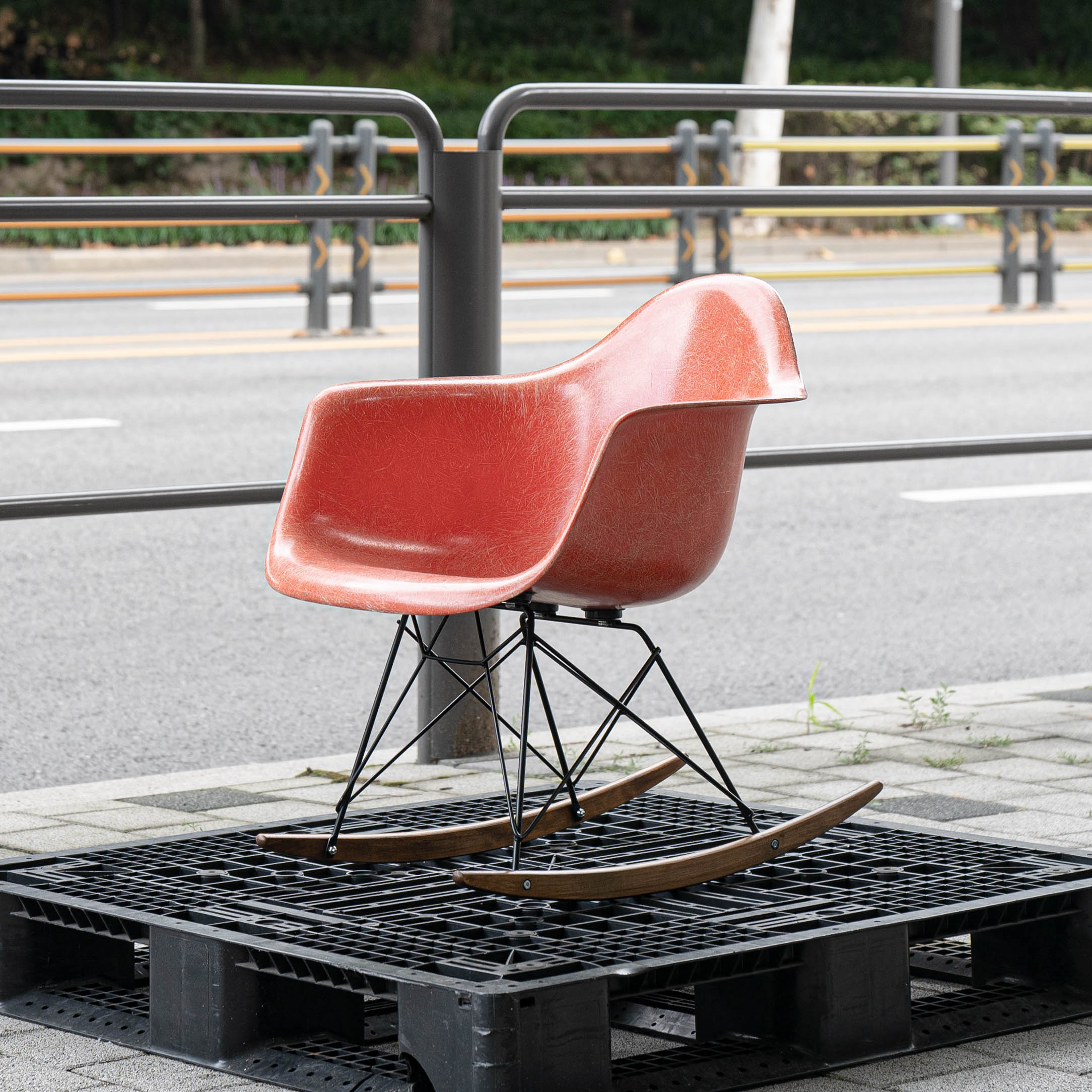 RAR Chair (Red Orange / 50s)